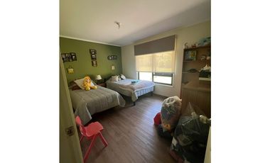 VENDE casa en sector Las Mariposas, Temuco.