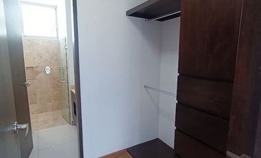 Casa en renta en Provenza Coto Sur