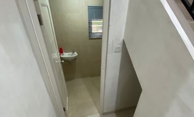 Disewakan Bulanan TownHouse Akses 3 Tol