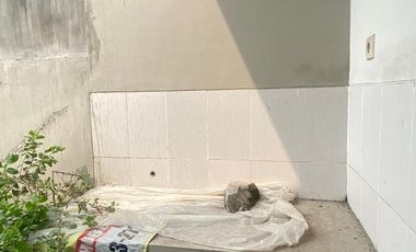 Disewakan rumah baru Gress boulevard utama Alana Tambak Oso