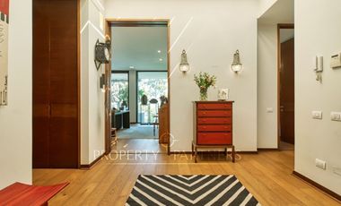 Exclusivo penthouse con azotea y piscina privada