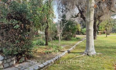 Excelente casa en consolidado condominio de la comuna