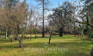 Excelente casa en consolidado condominio de la comuna