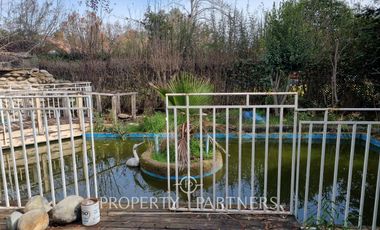 Excelente casa en consolidado condominio de la comuna