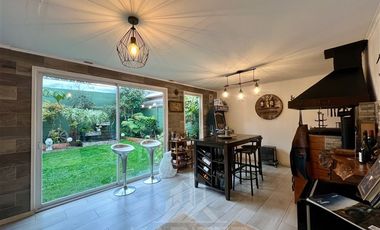 Casa en Arriendo en COD38803 Amplia Casa cerca de Colegios, en exclusivo sector - Hipoteca Sotiabank Tasa 1,7%