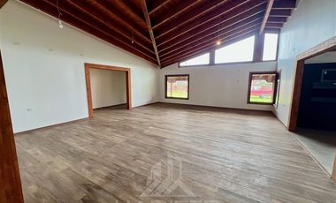 Casa en Arriendo en COD39062 Gran Casona Ruta Temuco a Labranza, recién construida