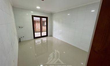 Casa en Arriendo en COD39062 Gran Casona Ruta Temuco a Labranza, recién construida