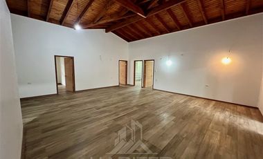 Casa en Arriendo en COD39062 Gran Casona Ruta Temuco a Labranza, recién construida