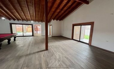 Casa en Arriendo en COD39062 Gran Casona Ruta Temuco a Labranza, recién construida