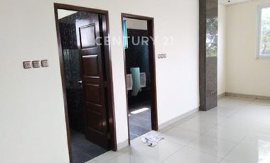 Gedung 8.5 Lantai Disewakan Warung Buncit Jakarta Selatan