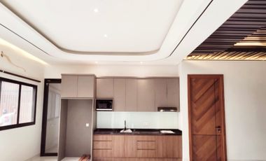 Tropical House with waterfall Manyar Kertoadi V, Surabaya Timur
