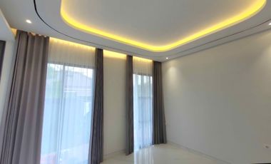 Tropical House with waterfall Manyar Kertoadi V, Surabaya Timur