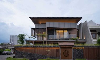 Tropical House with waterfall Manyar Kertoadi V, Surabaya Timur