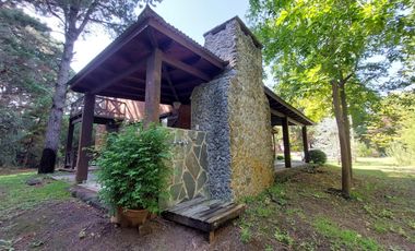 Casa en venta - 3 Dormitorios 2 Baños - Costa del Este