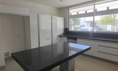 HURBAN VENDE Casa en Tierra Verde