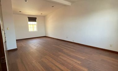 Casa en venta en Jardines de San Mateo Naucalpan