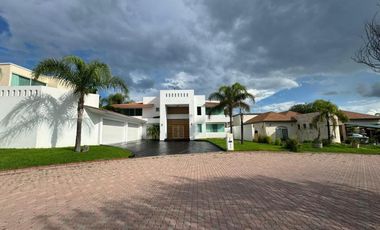 Casa en Venta  en Jardines del Lago,  poniente Aguascalientes