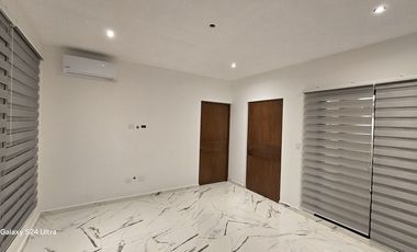 Casa en venta de 4 recámaras  en Residencial Tamora