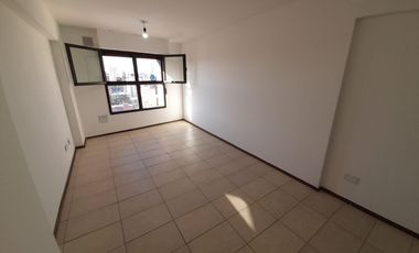 DPTO EN ALQUILER DE UN DORMITORIO SOBRE BV SAN JUAN