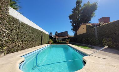 Casa 5 ambientes en Venta en Villa Ballester - Lote 418 m2 a 3 cuadras del centro comercial