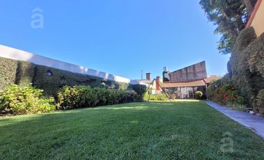 Casa 5 ambientes en Venta en Villa Ballester - Lote 418 m2 a 3 cuadras del centro comercial