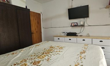 Casa 3 ambientes  en venta con retiro y jardín al fondo. EXCELENTE LOTE!!/ MONTE GRANDE