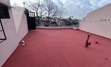 PH 3 AMBIENTES  con amplia terraza