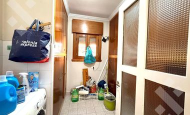 Venta Casa 4 dorm. mas Departamento -Allen - Rio Negro