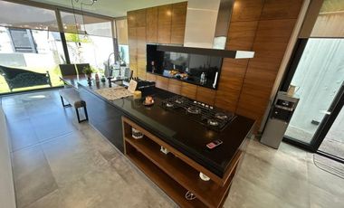 Casa en Renta o Venta, Bosque Esmeralda