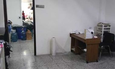 ¡GRAN LOCAL COMERCIAL EN MÉDICO MILITAR!