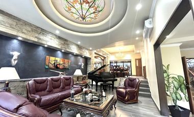 Residencial Chipinque 4 recámaras + Loft