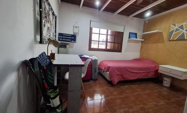 Casa con pileta dos dormitorios apto crédito