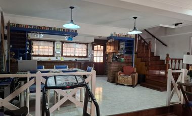 Casa con pileta dos dormitorios apto crédito