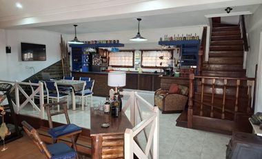 Casa con pileta dos dormitorios apto crédito