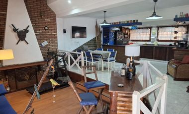 Casa con pileta dos dormitorios apto crédito