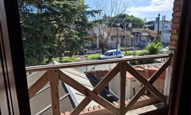 Casa con pileta dos dormitorios apto crédito