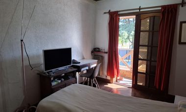 Casa con pileta dos dormitorios apto crédito