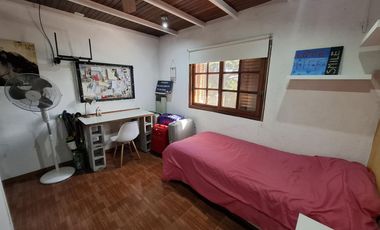 Casa con pileta dos dormitorios apto crédito