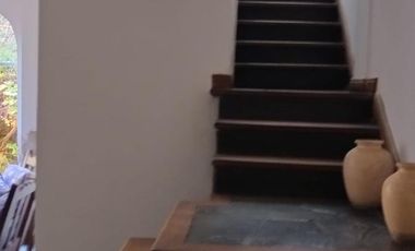 Casa en venta - 3 Dormitorios 2 Baños - Azul