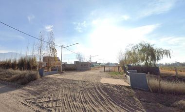 Casa en venta - 2 Dormitorios 3 Baños - Mendoza