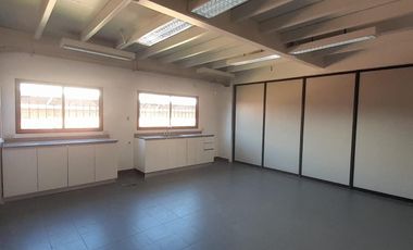 Deposito en Complejo cerrado