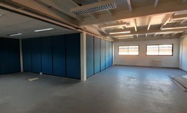 Deposito en Complejo cerrado