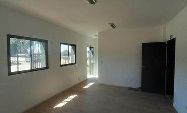 Deposito en Complejo cerrado