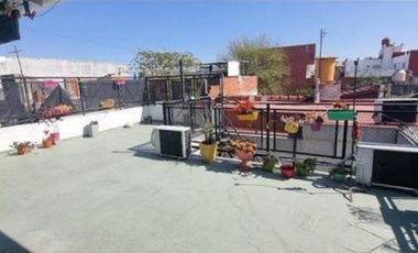 PH en venta - 2 Dormitorios 1 Baño - La Matanza