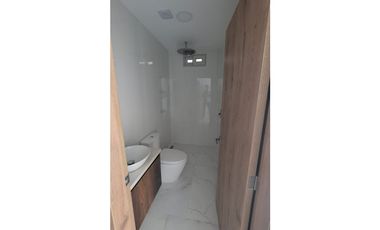 Venta departamento a estrenar con vista al mar Manta.