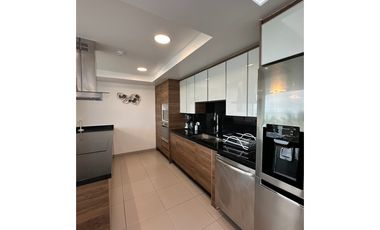 Elegante departamento vista al mar Edf. Poseidon Manta