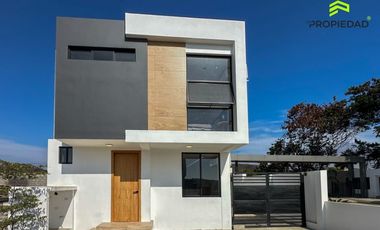 Casas en Urb El Bosque, Manta: seguridad - tranquilidad y plusvalía.