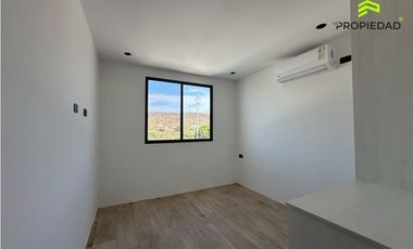 Casas en Urb El Bosque, Manta: seguridad - tranquilidad y plusvalía.