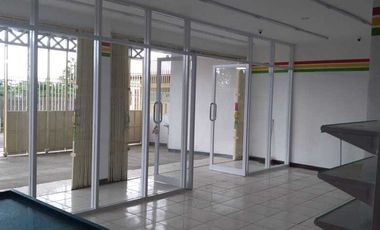 rumah bisa di jadikan tempat usaha di jual cepat dan murah