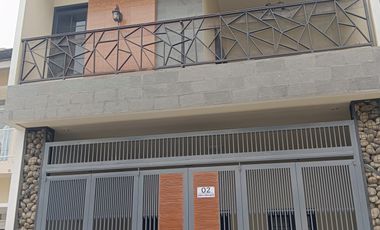 Wujudkan impian anda rumah 2 lantai di Alexander property